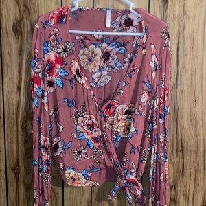 Floral crop top.